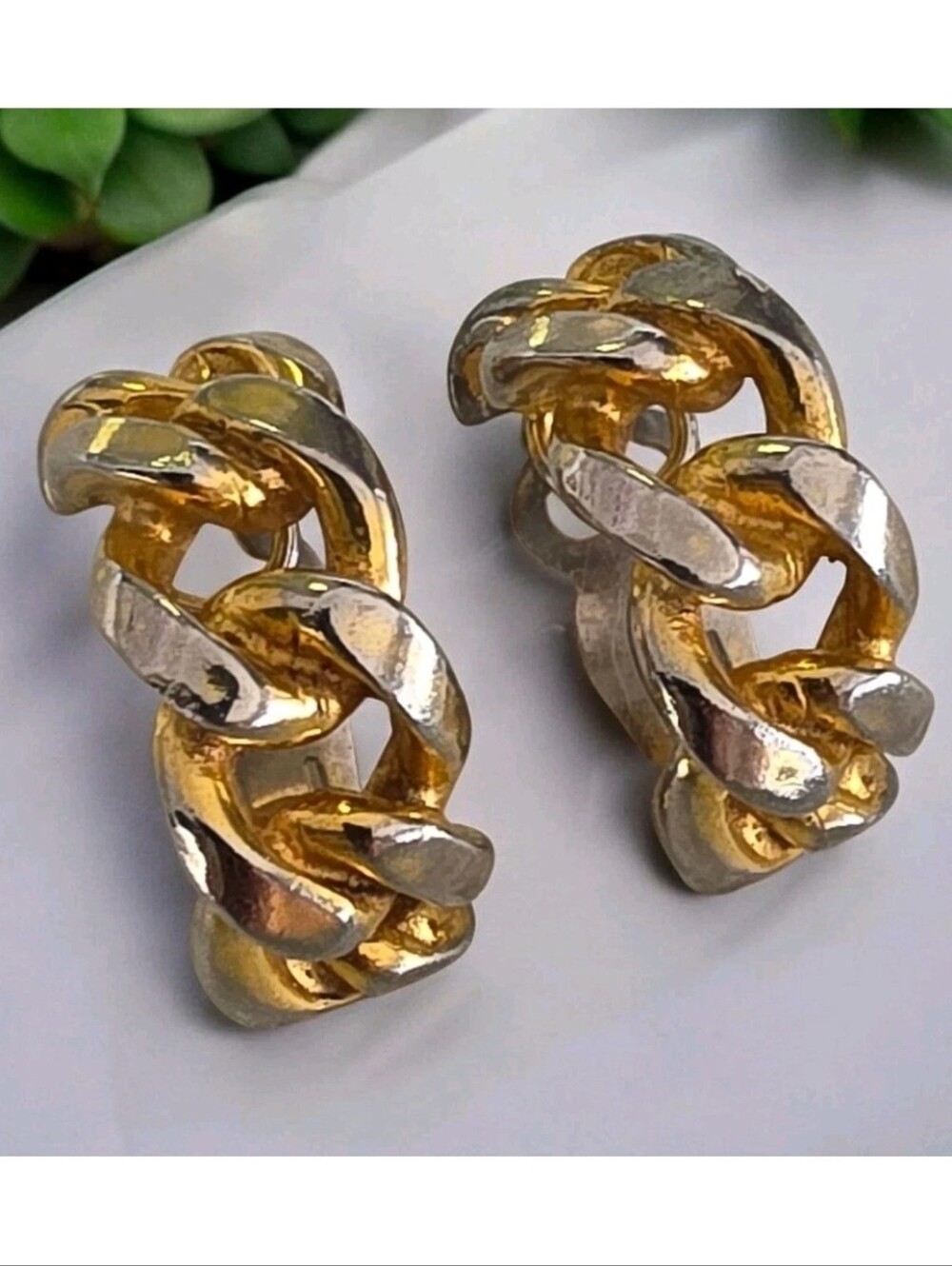 Vintage KJL Kenneth Jay Lane Two Tone Chunky Chain Clip On Earrings Signed